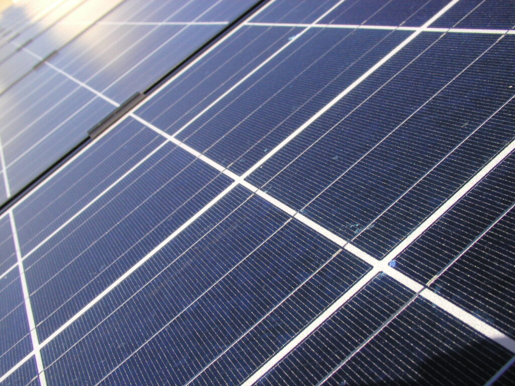 do solar panels add value to your home